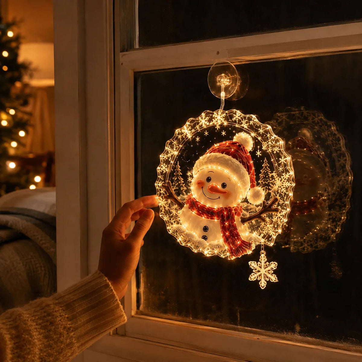 🎄Lighted Christmas Window Decoration with Suction Cup– 8 Warm LED Festive Designs✨
